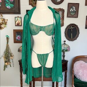 Chic Green Bikini Set with Cover-Up